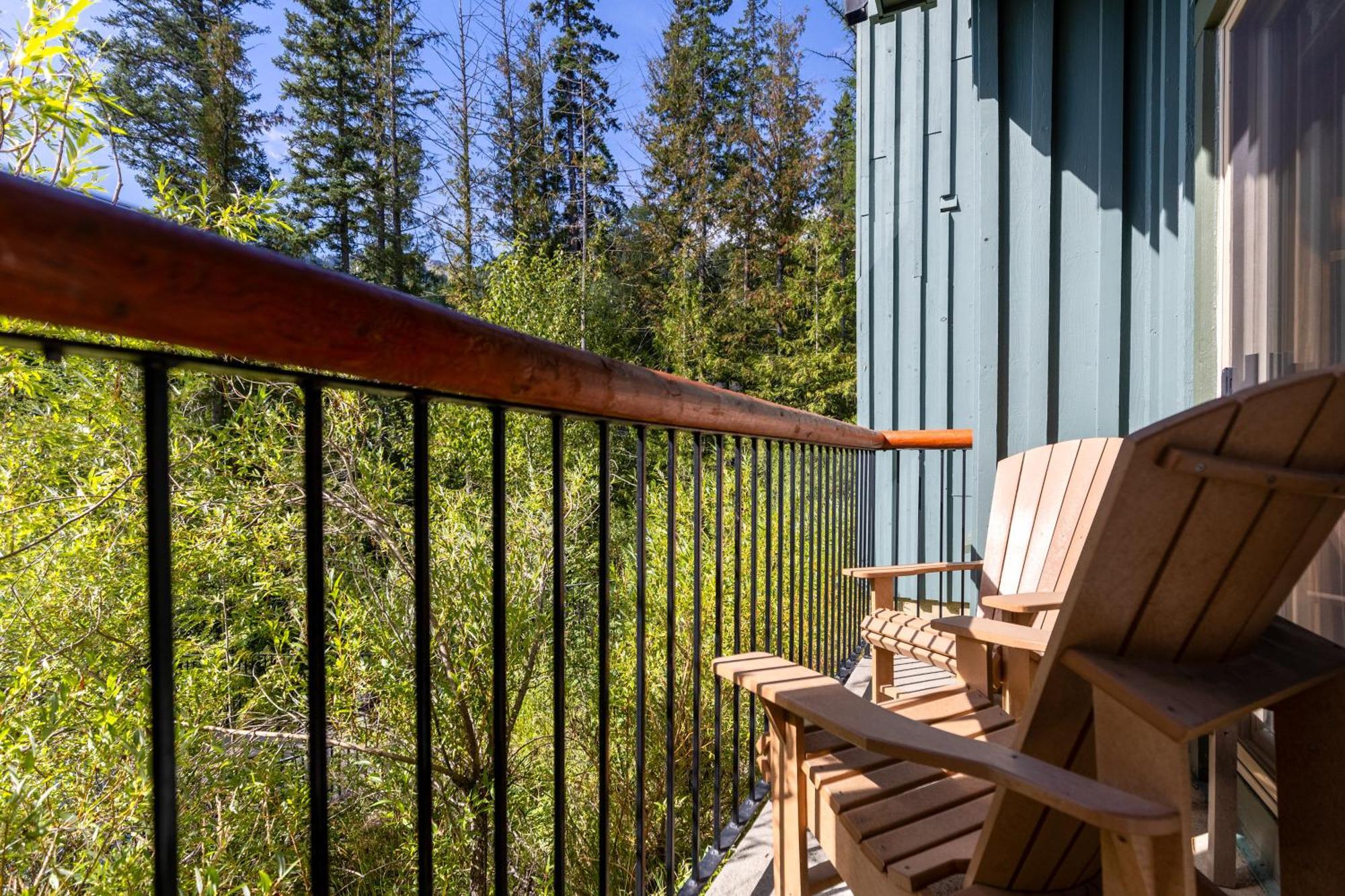Snow Creek Lodge By Fernie Central Reservations מראה חיצוני תמונה