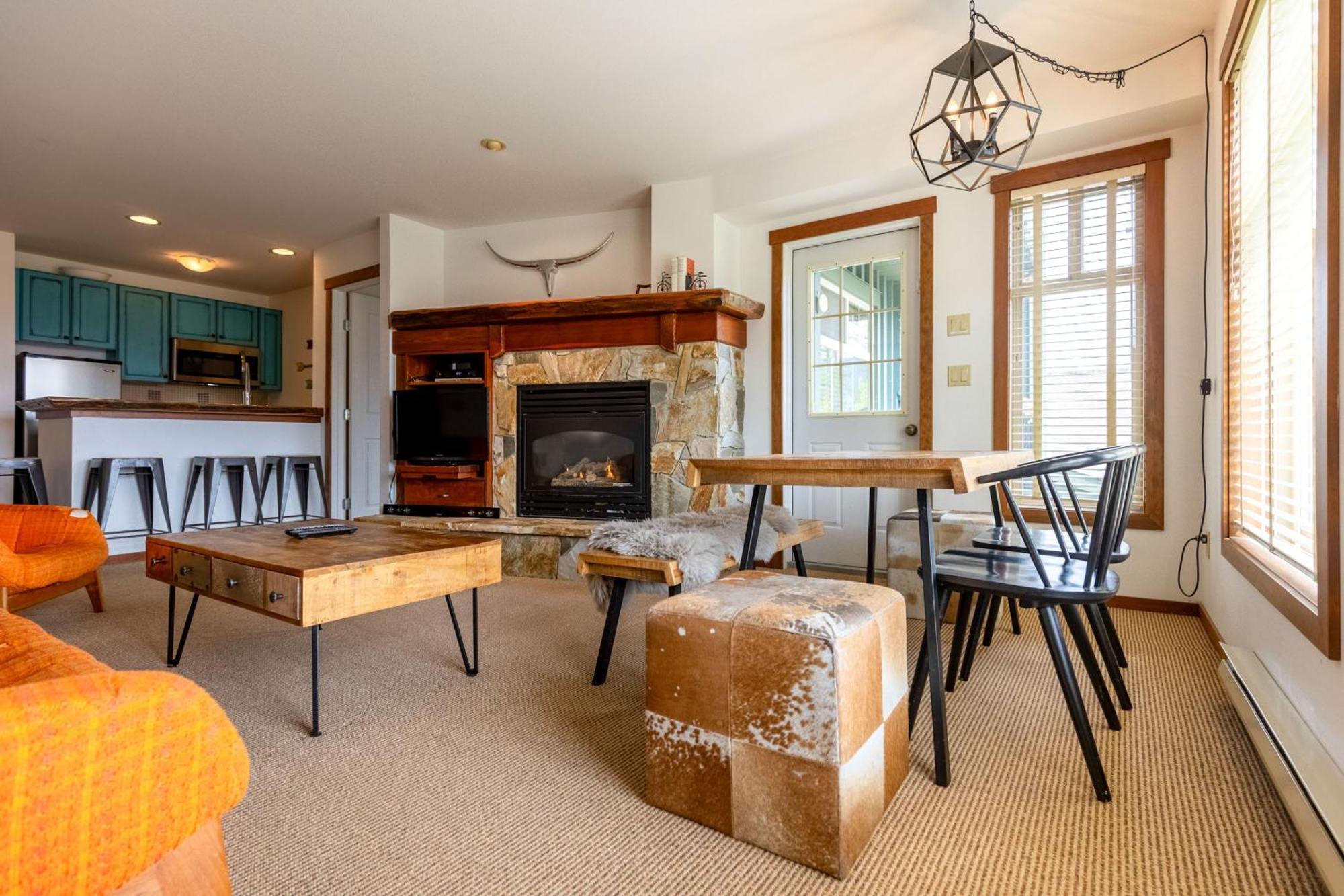 Snow Creek Lodge By Fernie Central Reservations מראה חיצוני תמונה
