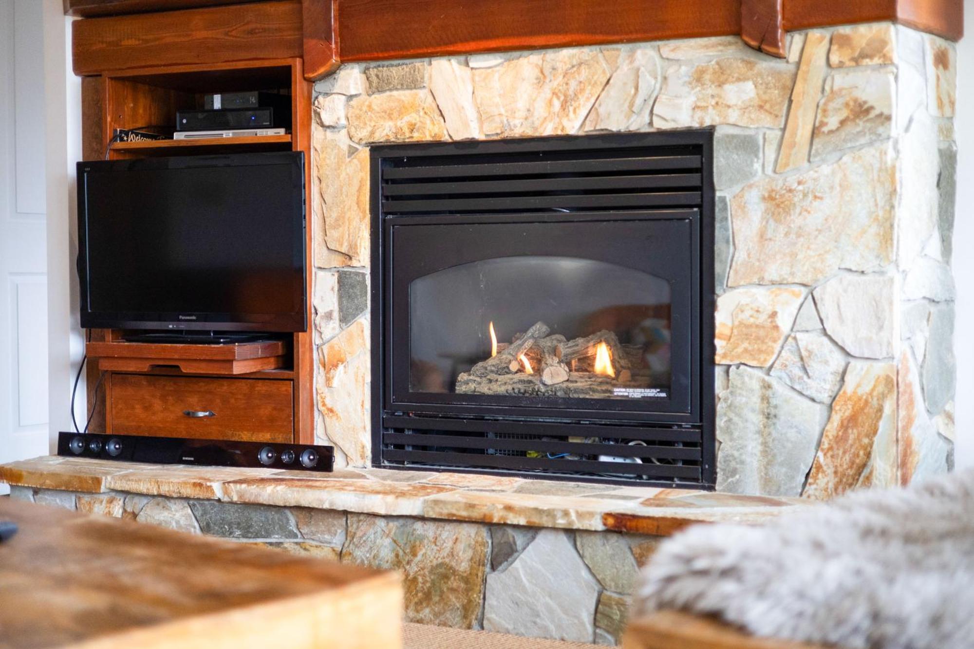 Snow Creek Lodge By Fernie Central Reservations מראה חיצוני תמונה