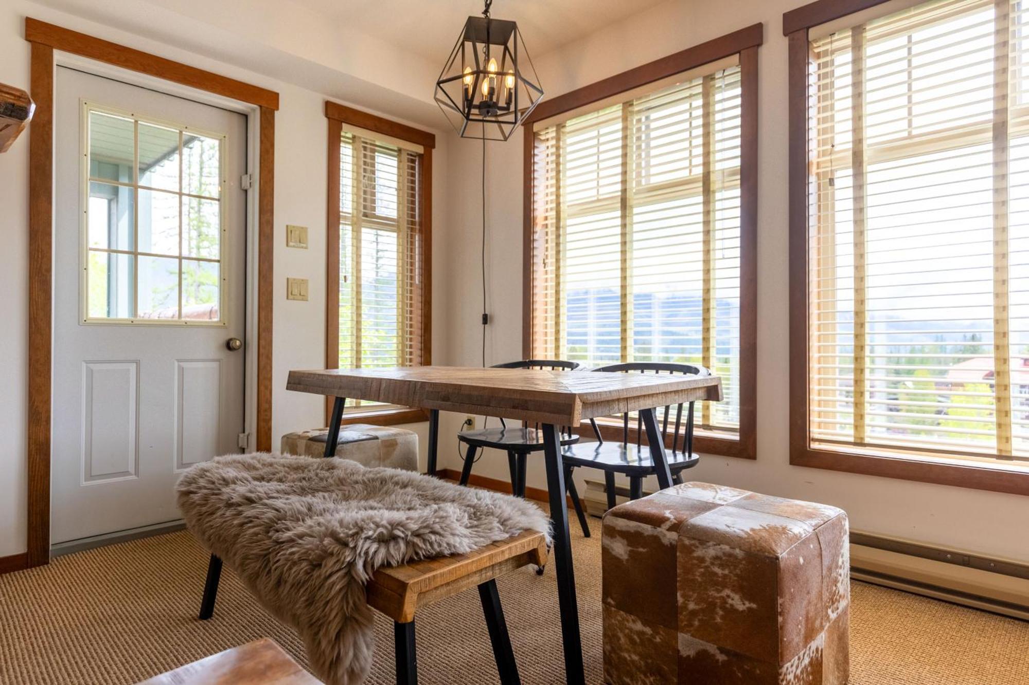Snow Creek Lodge By Fernie Central Reservations מראה חיצוני תמונה